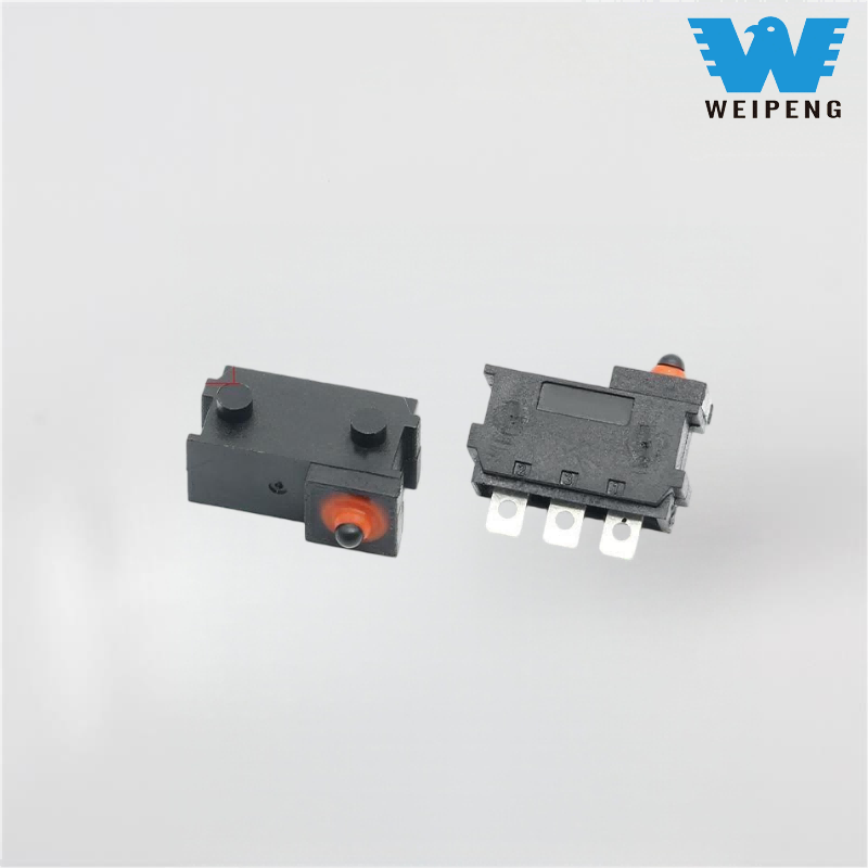 Mikro stikalo za ključavnico avtomobilskih vrat in pokrov motorja