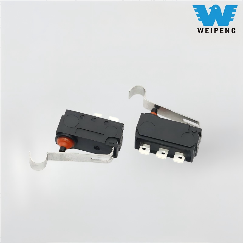 Vodoodporno mikro stikalo z električnimi sesalnimi vrati