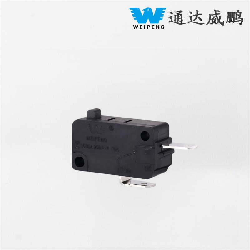 Črno stikalo za igralno konzolo z dolgim ​​ročajem